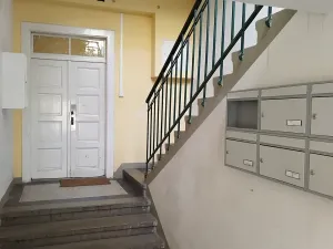 Pronájem bytu 2+1, Praha - Vysočany, Poděbradská, 77 m2