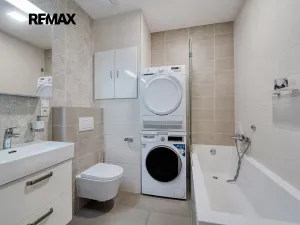 Prodej bytu 3+kk, Plzeň, Živnostenská, 65 m2