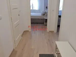 Pronájem bytu 2+kk, Praha - Bubeneč, Čechova, 60 m2