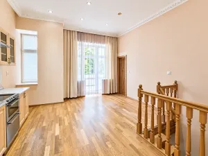 Pronájem atypického bytu, Praha - Žižkov, Slavíkova, 105 m2