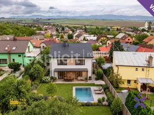 Prodej pozemku pro bydlení, Roštění, 1825 m2