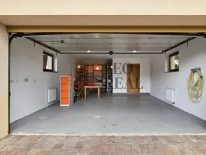 Prodej vily, Kamenice - Ládví, Lísková, 316 m2