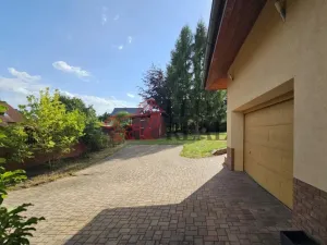 Prodej vily, Kamenice - Ládví, Lísková, 316 m2