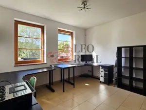 Prodej vily, Kamenice - Ládví, Lísková, 316 m2