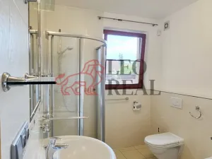 Prodej vily, Kamenice - Ládví, Lísková, 316 m2