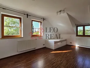 Prodej vily, Kamenice - Ládví, Lísková, 316 m2