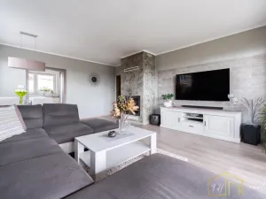 Prodej rodinného domu, Dubí - Mstišov, Mstišovská, 154 m2