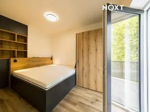 Pronájem kanceláře, Jindřichův Hradec, U Knihovny, 86 m2