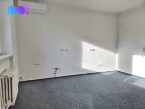 Pronájem kanceláře, Prostějov, Okružní, 52 m2