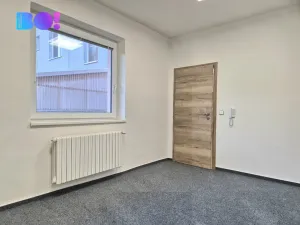 Pronájem kanceláře, Prostějov, Okružní, 52 m2
