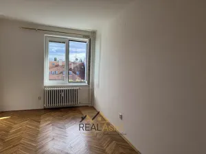 Pronájem bytu 3+1, Brno, Hlaváčkova, 68 m2