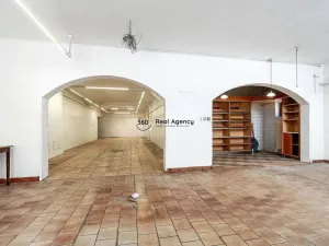 Prodej obchodního prostoru, Kamenice nad Lipou, Masarykova, 390 m2