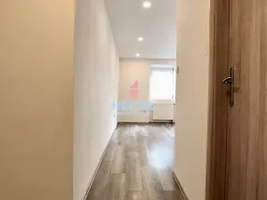 Pronájem bytu 1+kk, Olomouc, Zeyerova, 36 m2