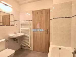 Pronájem bytu 1+kk, Olomouc, Zeyerova, 36 m2