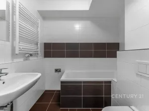 Prodej bytu 1+kk, Praha - Háje, Jurkovičova, 35 m2