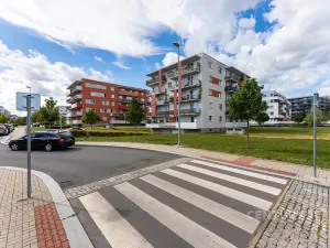 Prodej bytu 1+kk, Praha - Háje, Loosova, 34 m2
