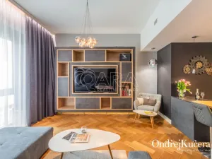 Prodej bytu 1+kk, Praha - Nové Město, Dlážděná, 61 m2
