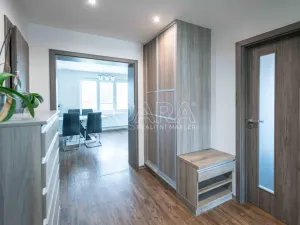 Pronájem bytu 3+1, Chlumín, 71 m2