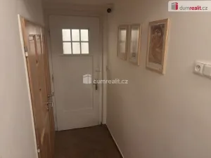 Pronájem atypického bytu, Praha - Prosek, Martinovská, 12 m2