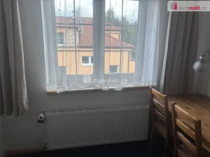 Pronájem atypického bytu, Praha - Prosek, Martinovská, 12 m2