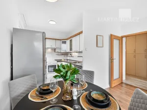 Pronájem bytu 3+1, Praha - Střížkov, Litvínovská, 53 m2