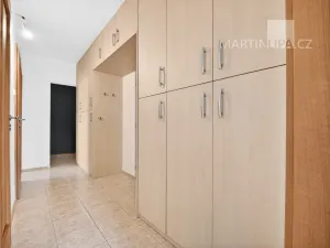 Pronájem bytu 3+1, Praha - Střížkov, Litvínovská, 53 m2