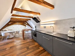 Prodej apartmánu, Praha - Malá Strana, Malostranské náměstí, 117 m2