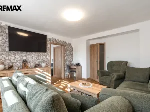 Prodej bytu 2+1, Meziboří, Májová, 57 m2