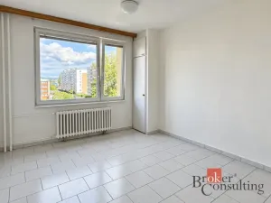 Pronájem bytu 1+1, Hradec Králové - Nový Hradec Králové, Jana Masaryka, 48 m2