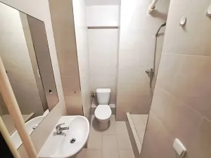 Pronájem bytu 1+kk, Praha - Radotín, Vrážská, 27 m2