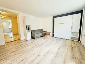 Pronájem bytu 1+1, Ostrava, Porubská, 40 m2