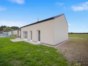 Prodej rodinného domu, Kladruby nad Labem - Bílé Vchynice, 123 m2