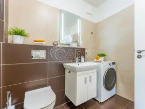 Prodej bytu 3+kk, Praha - Hloubětín, Modrého, 79 m2