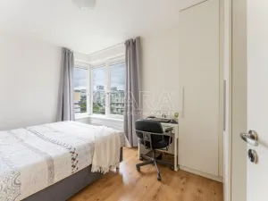 Prodej bytu 3+kk, Praha - Hloubětín, Modrého, 79 m2