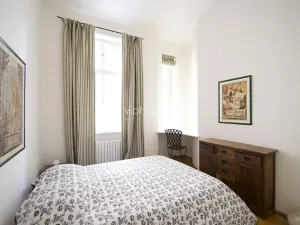 Pronájem bytu 3+kk, Praha - Nové Město, Odborů, 80 m2