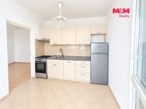 Pronájem bytu 3+1, Praha - Prosek, Jablonecká, 69 m2