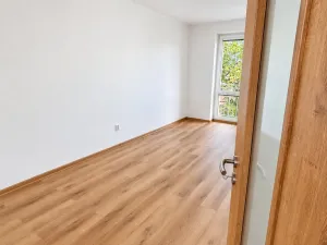 Pronájem bytu 2+1, Okříšky, 56 m2