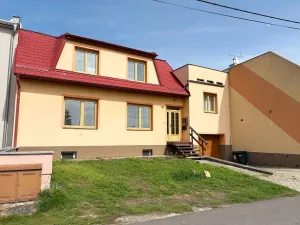 Prodej rodinného domu, Kunovice, Ve Strhanci, 260 m2