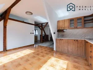 Prodej rodinného domu, Liběšice - Dobříčany, 200 m2