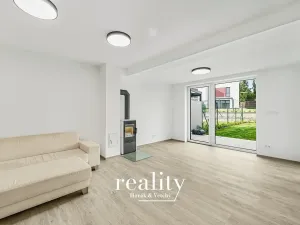 Pronájem bytu 2+kk, Jihlava, Na Nivách, 58 m2