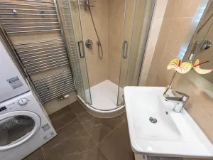 Prodej bytu 2+kk, Praha, 53 m2