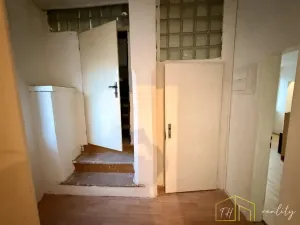 Prodej rodinného domu, Dubí - Pozorka, K. Čapka, 150 m2