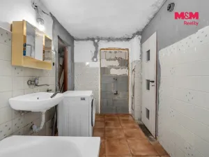 Prodej rodinného domu, Luže - Bělá, 220 m2