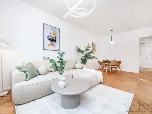 Prodej bytu 3+kk, Praha - Holešovice, Komunardů, 90 m2