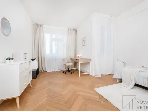 Prodej bytu 3+kk, Praha - Holešovice, Komunardů, 90 m2