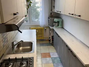 Prodej bytu 3+1, Karlovy Vary, Okružní, 67 m2
