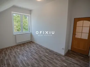 Pronájem bytu 2+kk, Hrušovany nad Jevišovkou, náměstí Míru, 64 m2