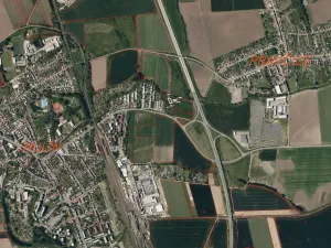 Prodej pole, Hulín, 988 m2