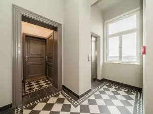 Pronájem bytu 1+kk, Praha - Žižkov, Řehořova, 30 m2