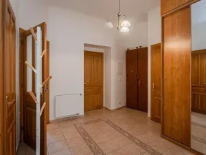 Pronájem bytu 3+1, Praha - Staré Město, Bílkova, 94 m2